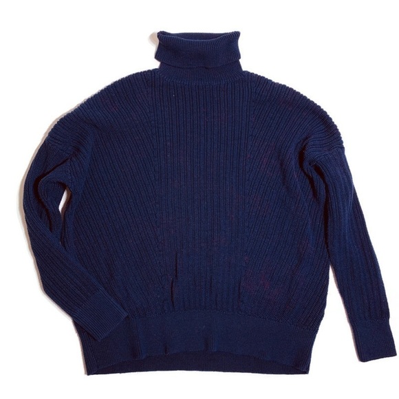 Lord and Taylor L boxy turtleneck sweater - Picture 1 of 6